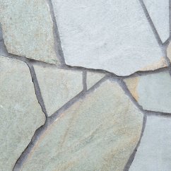 Kvarcit K65 obklad drobný, hrúbka 1-3 cm, priemer 15-40 cm